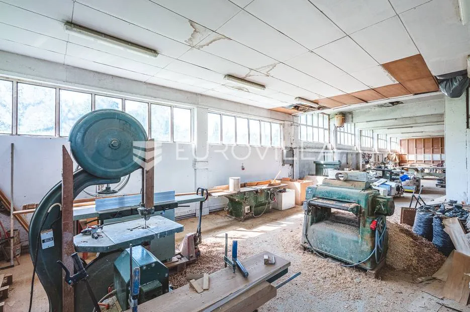 hrvatska kostajnica, industrijsko, proizvodno, uredska hala 914,29 m² na parceli 1417 m² - slika 7