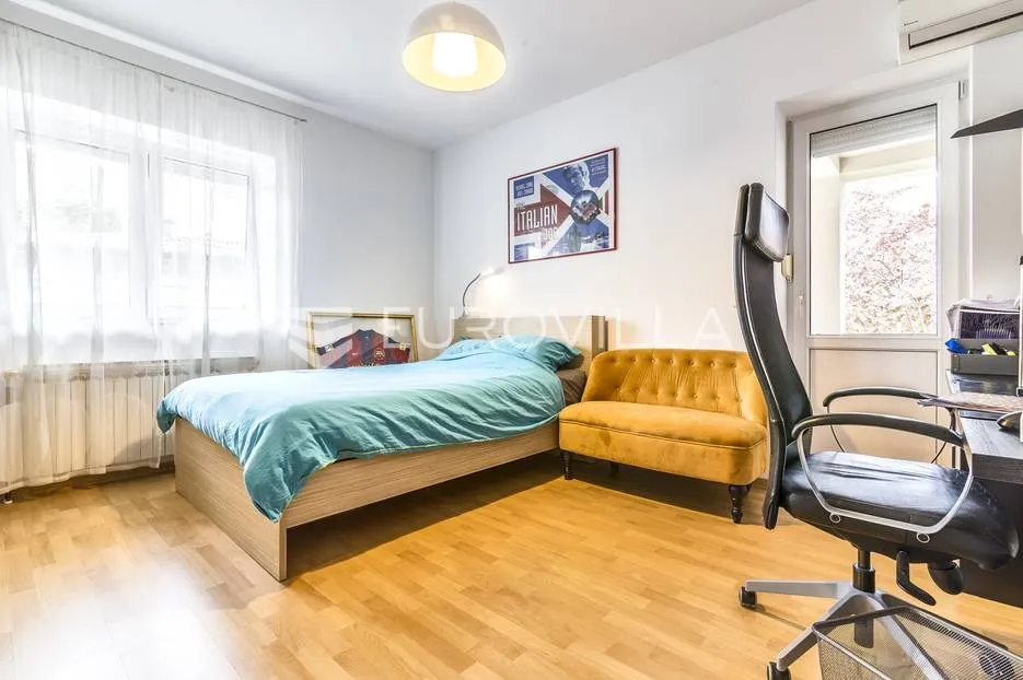 zagreb, mlinovi, luksuzna obiteljska vila 340 m2 - slika 10