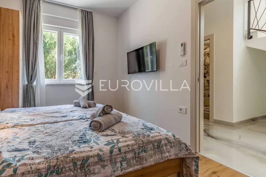 pula, valdebek - prekrasna moderna samostojeća kuća s bazenom, nkp 80.86 m2 - slika 19