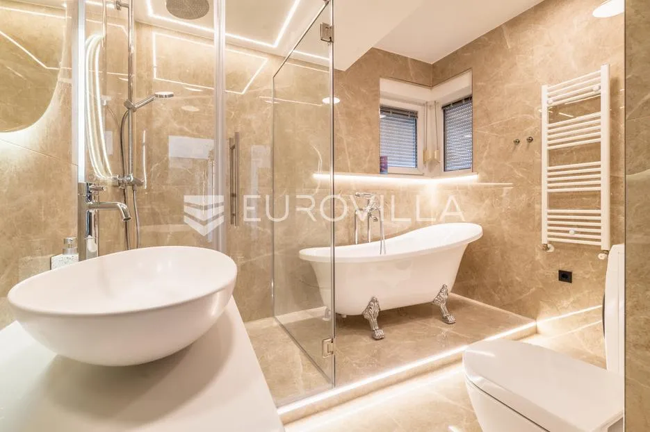 zagreb, bukovačka, komforan trosoban stan 114 m² - slika 8