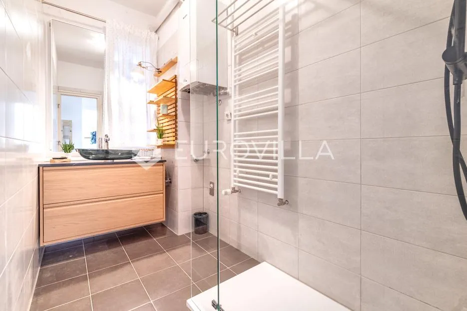 zagreb, martićeva, lijep trosoban stan, 95 m², dva balkona - slika 6