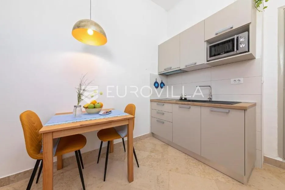 istra, pula, dva apartmana u centru, 58,91 m², blizu arene, odlična investicija i turistički najam - slika 8