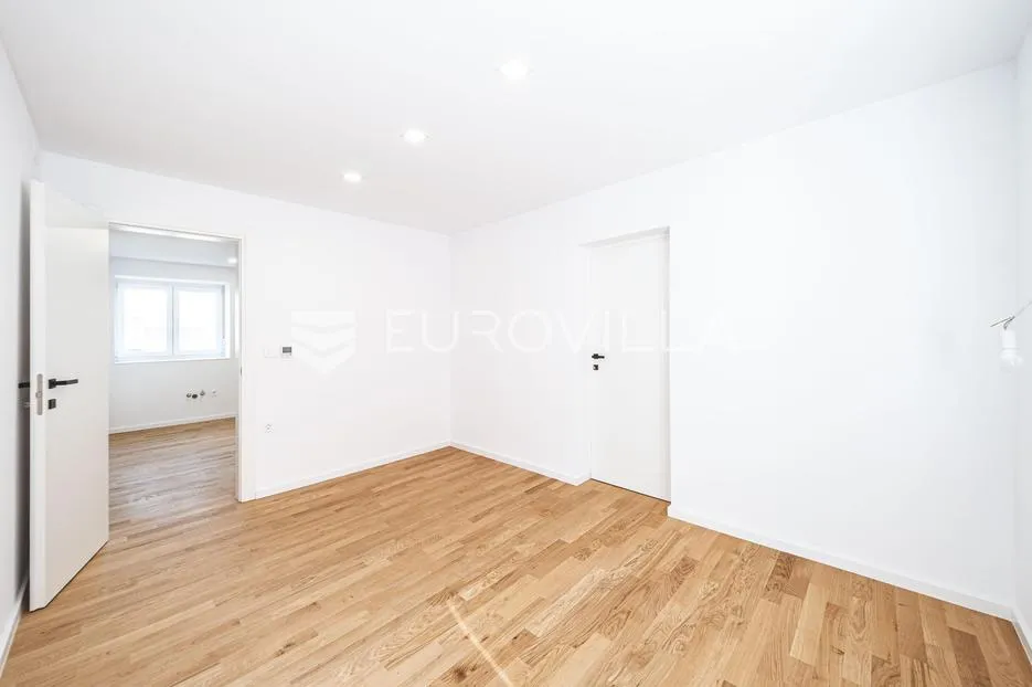 zaprešić, centar, četverosoban stan 160 m² s 4 parkirna mjesta, novogradnja - slika 16