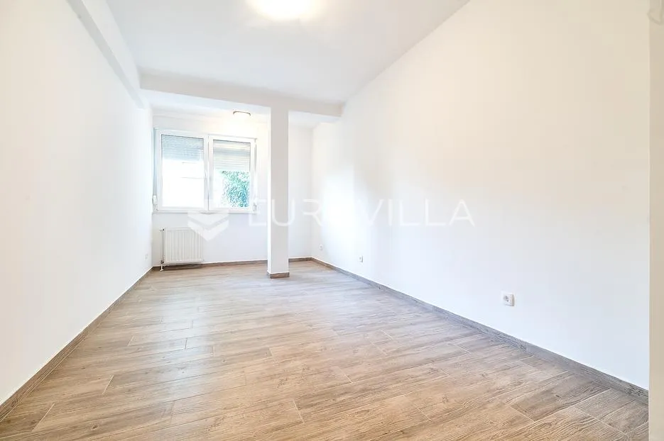 zagreb, zelengaj prostrani peterosoban stan 178 m² u visokom prizemlju - slika 3