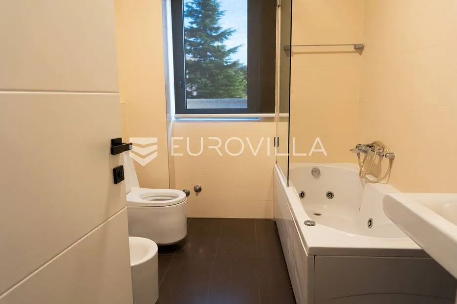 zagreb, šestine, luksuzan trosoban stan 120 m² garage - slika 14