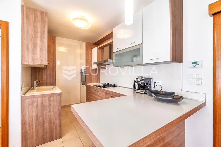 zagreb, ravnice, prekrasan peterosoban stan s garažom, neto korisne površine 115 m² - slika 4