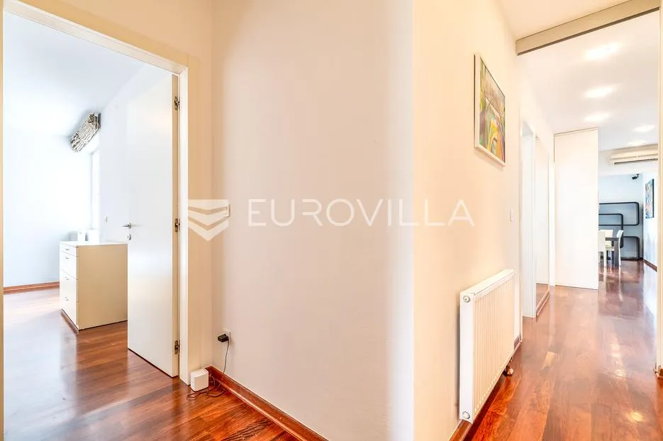 zagreb, srebrnjak, prostran četverosoban stan 139 m², terasa, 2 parking mjesta, spremište - slika 11