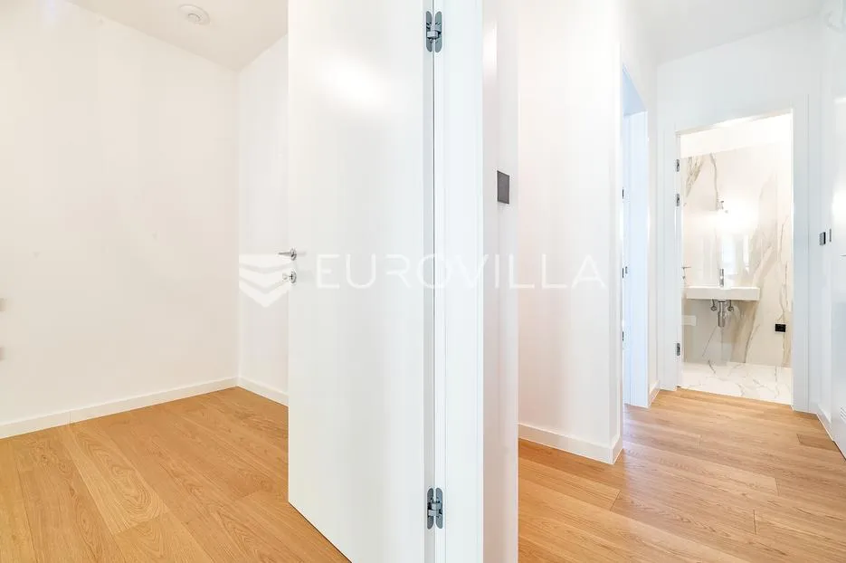 zagreb, petrinjska, gold residence, peterosoban stan neto korisne površine od 134,73 m² - slika 12