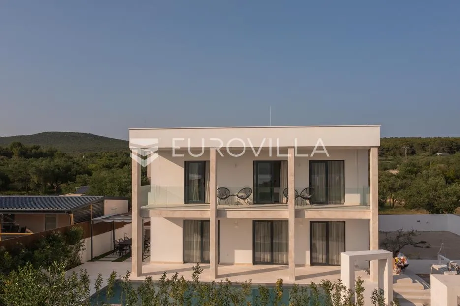 zadar, turanj, prekrasna kuća s bazenom i pogledom na more - slika 6