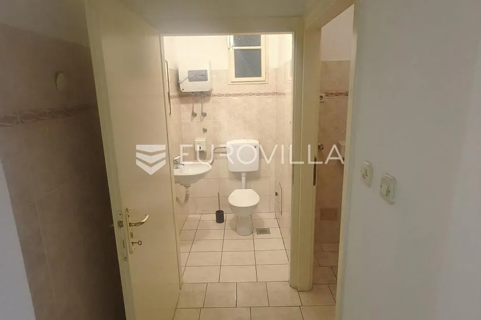 rijeka, centar, stan za najam 61 m² idealan za ured ili ordinaciju - slika 5