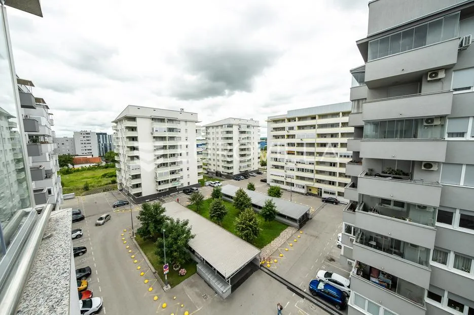 zagreb, špansko, predivan trosoban stan 69 m² - slika 18