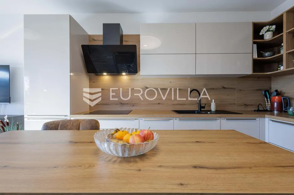 istra, medulin, trosoban stan u modernoj, novoj stanogradnji 94 m², prvi kat - slika 5
