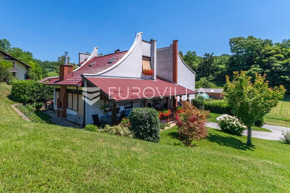 štrigova, prekrasna obiteljska kuća površine 120 m² - slika 14