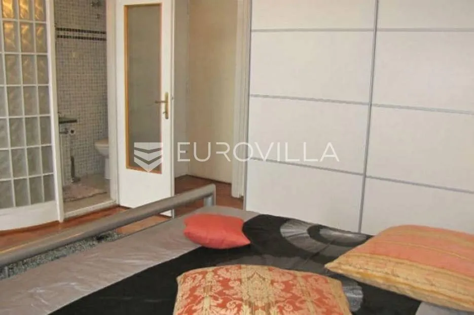 opatija, ičići, četverosoban stan, cijelogodišnji najam, 10 m od mora! - slika 27