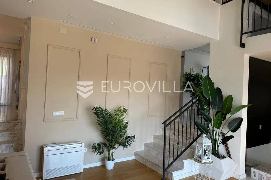 selce, crikvenica, izuzetna luksuzna vila nkp 400 m2 s bazenom i pogledom na more - slika 24
