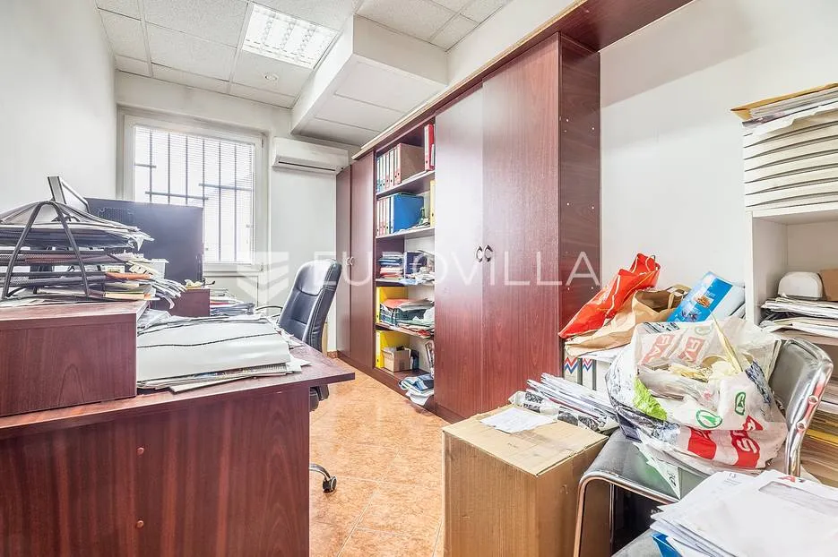 zagreb, donja dubrava funkcionalan poslovni prostor 50 m² - slika 2