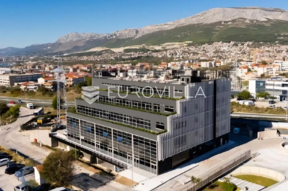 split, dračevac, nova zgrada – poslovni prostor 157 m² za najam - slika 2