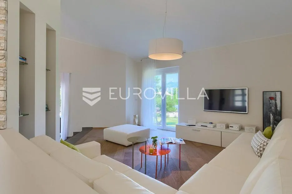 labin, kršan, prekrasna samostojeća kuća s bazenom na prostranom zemljištu od 4261 m²,mirna lokacija - slika 10