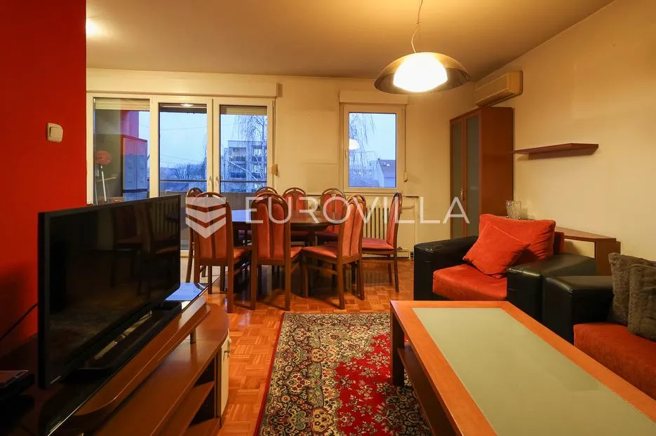 slavonski brod, centar, komforan trosoban stan 68 m² - slika 5