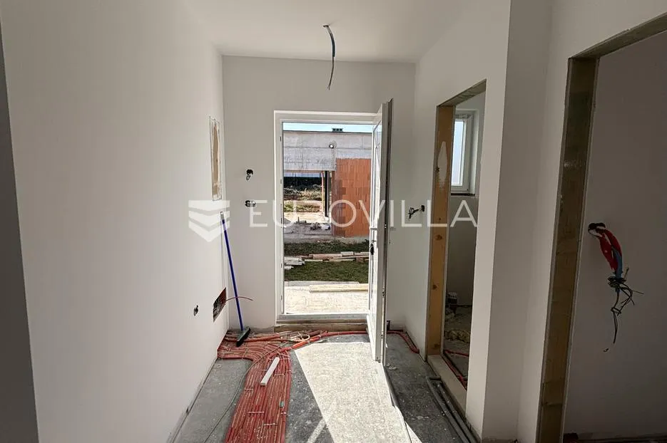 pula, monte turco, šarmantna prizemnica s vrtom - slika 9