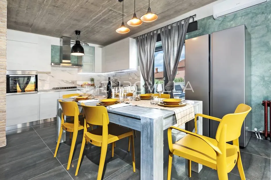 rovinj, šira okolica rovinja posebna samostojeća kuca 200 m² - slika 6