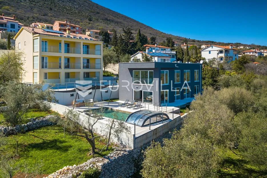 labin, ravni - ekskluzivna vila s panoramskim pogledom na more - slika 2