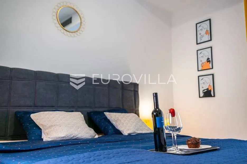 istra, poreč, vila s bazenom i vrtom - slika 26