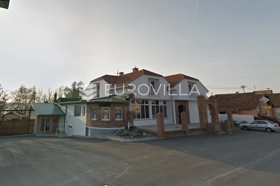 Satnica Đakovačka, stambeno-poslovna zgrada 730 m², idealna investicija na zemljištu od 2449 m²