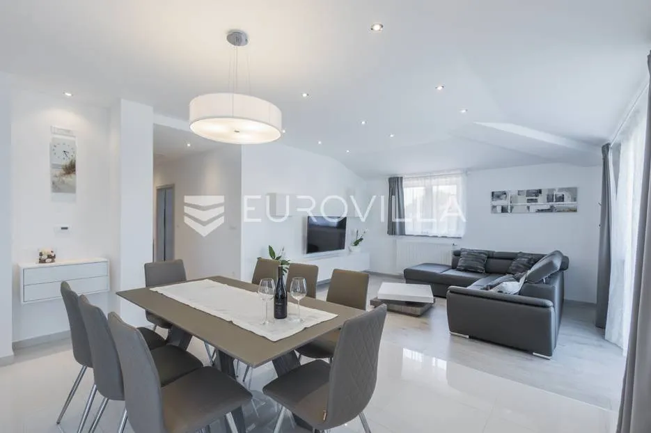 medulin, moderan dvosoban stan 95m2, 500 m od mora - slika 10