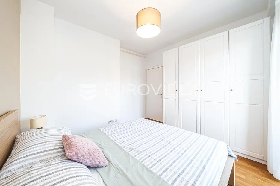 zagreb, maksimir, odličan četverosoban stan 90 m² - slika 7