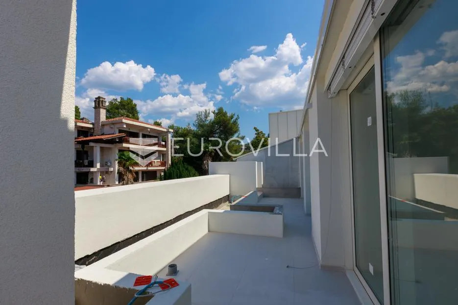 opatija privé, ekskluzivan trosoban penthaus 109.4 m², bazen, teretana - slika 24