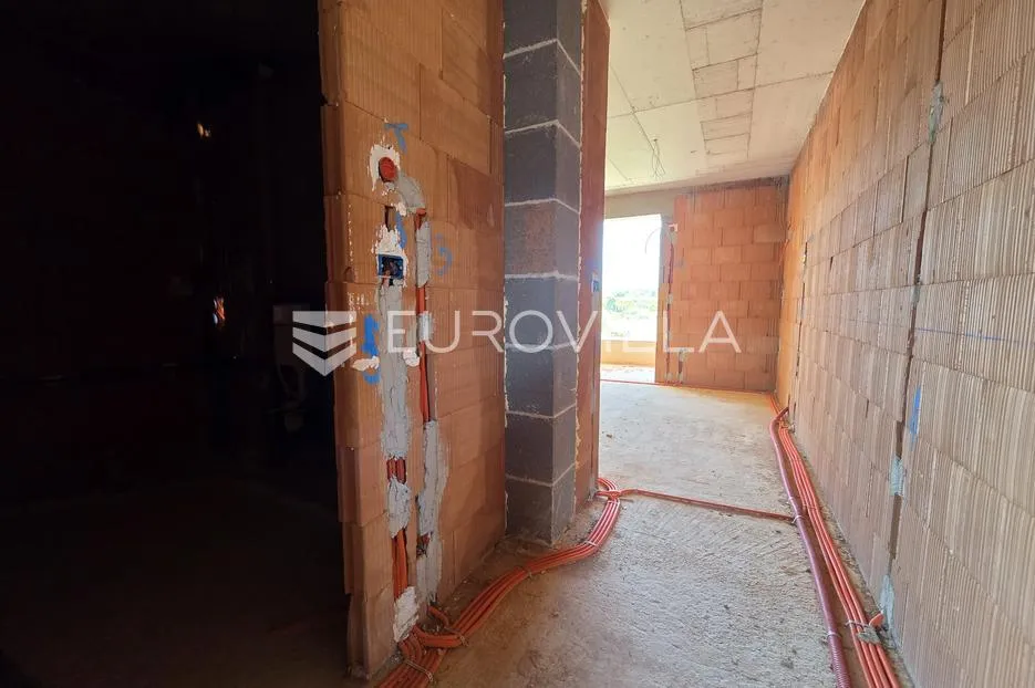 pula, valdebek, moderan penthouse u novogradnji s garažom, 120 m², mirna rezidencijalna zona - slika 6