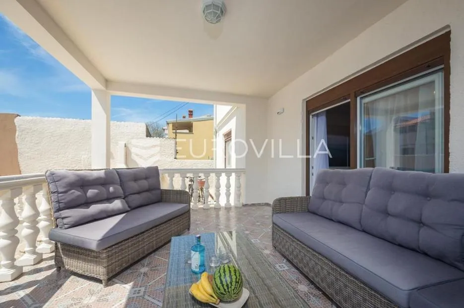 medulin, istra, luksuzna samostojeća vila 205 m² s bazenom i pogledom na more - slika 23