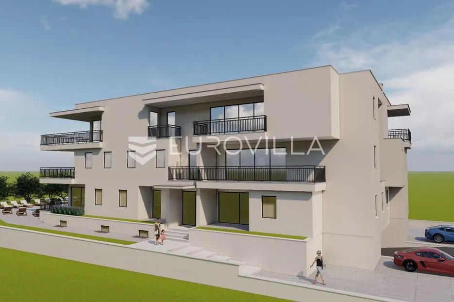 Istra, Umag, Dvosoban stan na drugom katu 78,30 m², 400 m od mora