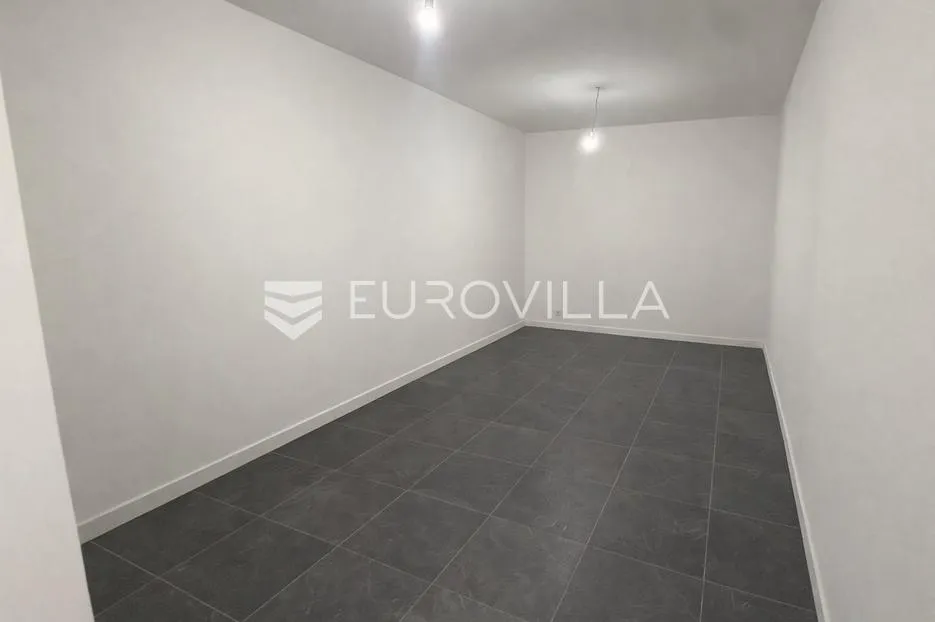 maslinica, šolta, urbana vila s četiri odvojene stambene jedinice - slika 19