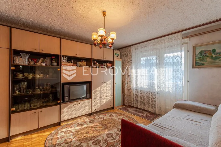 varaždin, banfica, trosoban stan površine 74 m² - slika 5