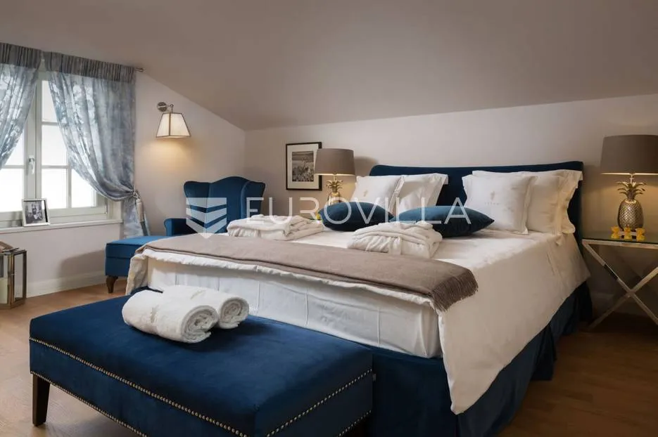 istra, vabriga, raskošna samostojeća vila od 511 m2 na velikoj okućnici - slika 16
