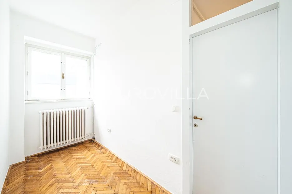 zagreb, trg bana josipa jelačića, vrhunski poslovni prostor 138,80 m² - slika 15