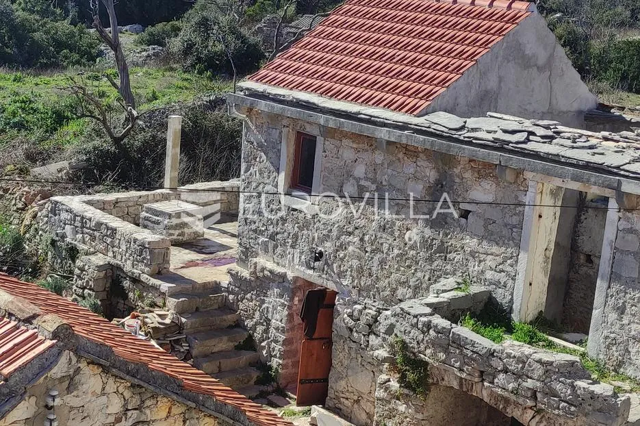 hvar, gdinj, kompletno renovirana kamena kuća u nizu - slika 14