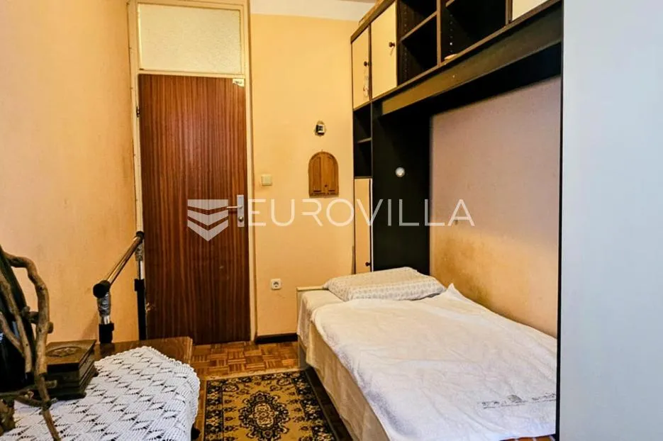 split, pujanke trosoban stan od 79 m² u zgradi te ostavu u podrumu - slika 16