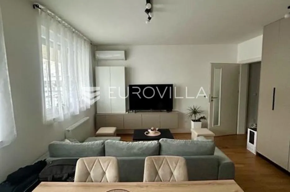 zagreb, sesvete, prekrasan, uređen dvosoban stan, 35 m², prilika - slika 9