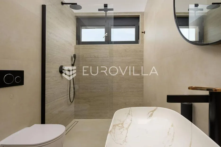 istra, matohanci, predivna prizemnica 139 m² s grijanim bazenom na mirnoj lokaciji - slika 17