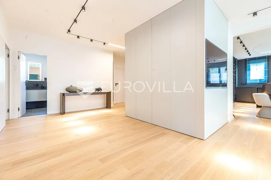 zagreb, srebrnjak, luksuzan trosoban stan 151,63 m², garaža parking - slika 6