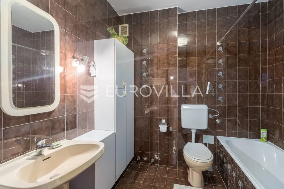 rovinj, stan 5. kat s pogledom na more - slika 10