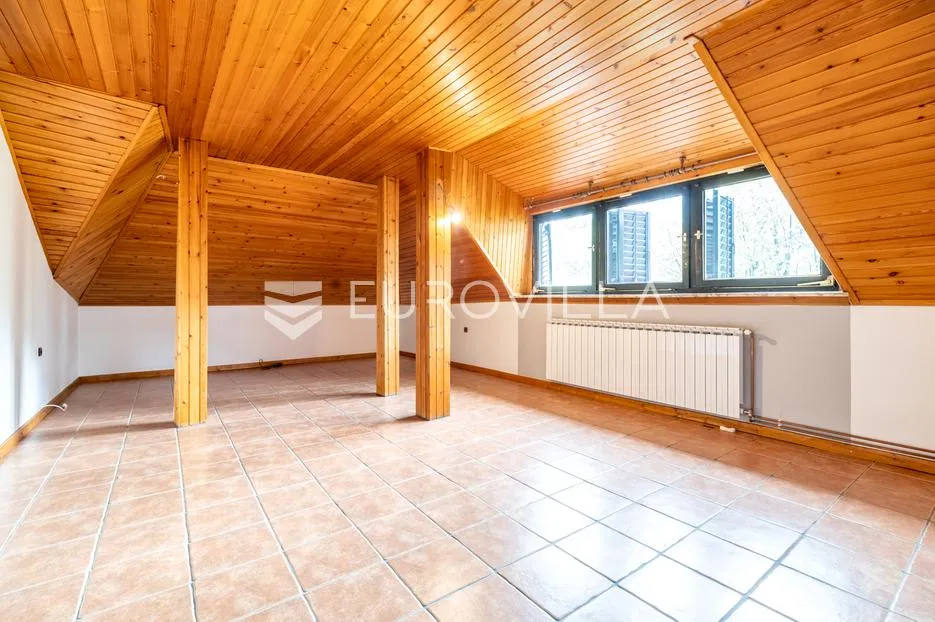zagreb, gajnice, bišćanov put, kuća 348 m² na parceli 2265 m² - slika 12