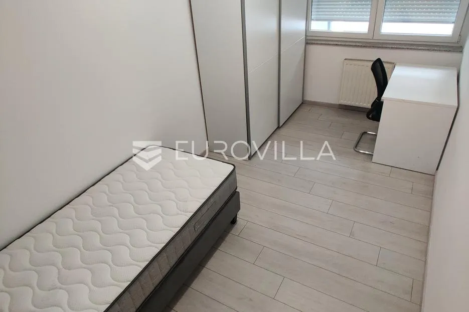 zagreb, trešnjevka, odličan četverosoban stan nkp 98 m2 + gpm - slika 9