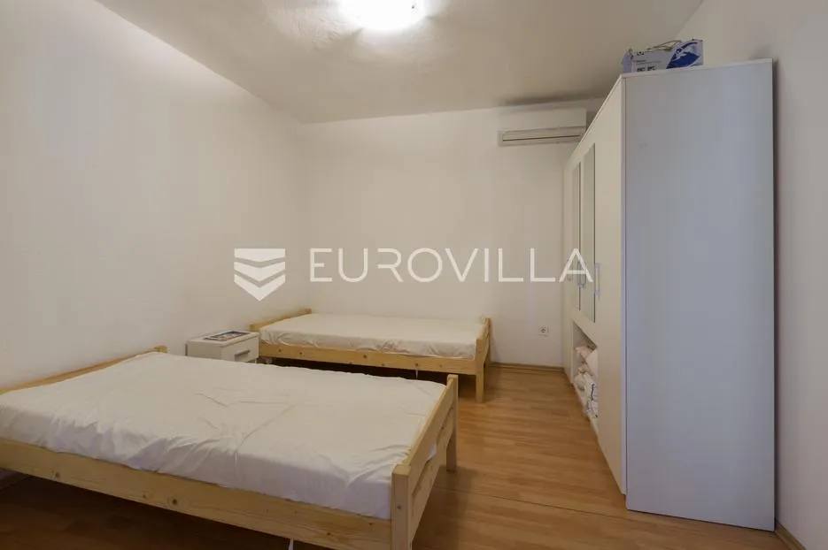 istra, rovinj, trosoban stan u prizemlju s parkingom, 650 m od plaže - slika 5