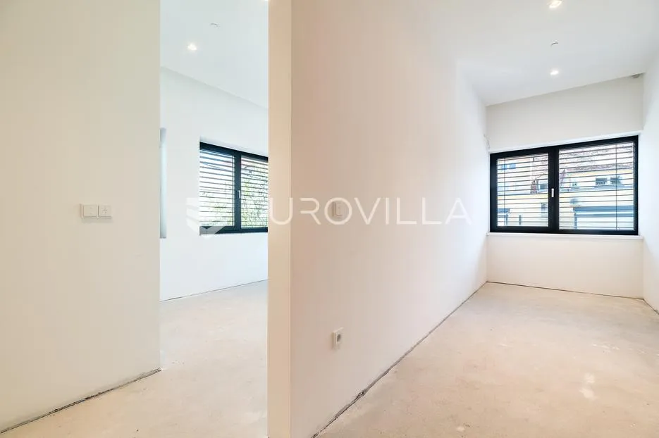 luksuzan četverosoban dvoetažan penthouse 284 m² u kaptol centru - slika 10