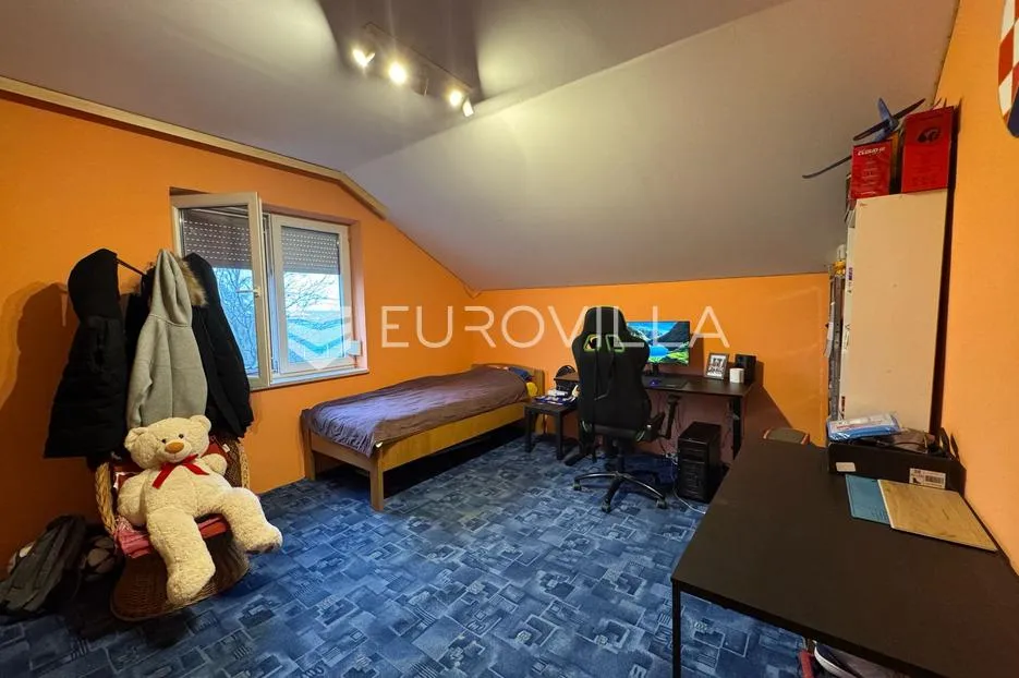 kuševac, poslovno stambena katnica, 175 m² - slika 18