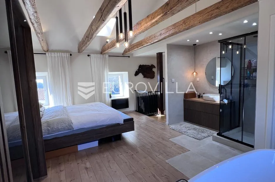 istra, kanfanar, potpuno renovirane dvije kamene kuće, useljive odmah, 130 m² - slika 29